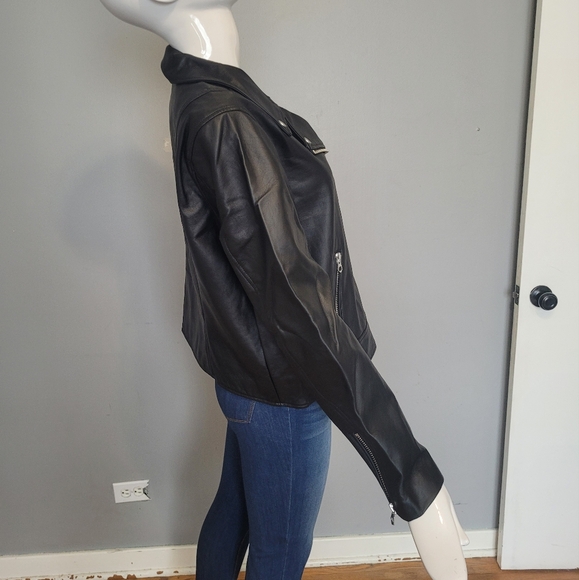 Torrid Faux Leather Moto Jacket, BNWT, Size 1X - Picture 3 of 7